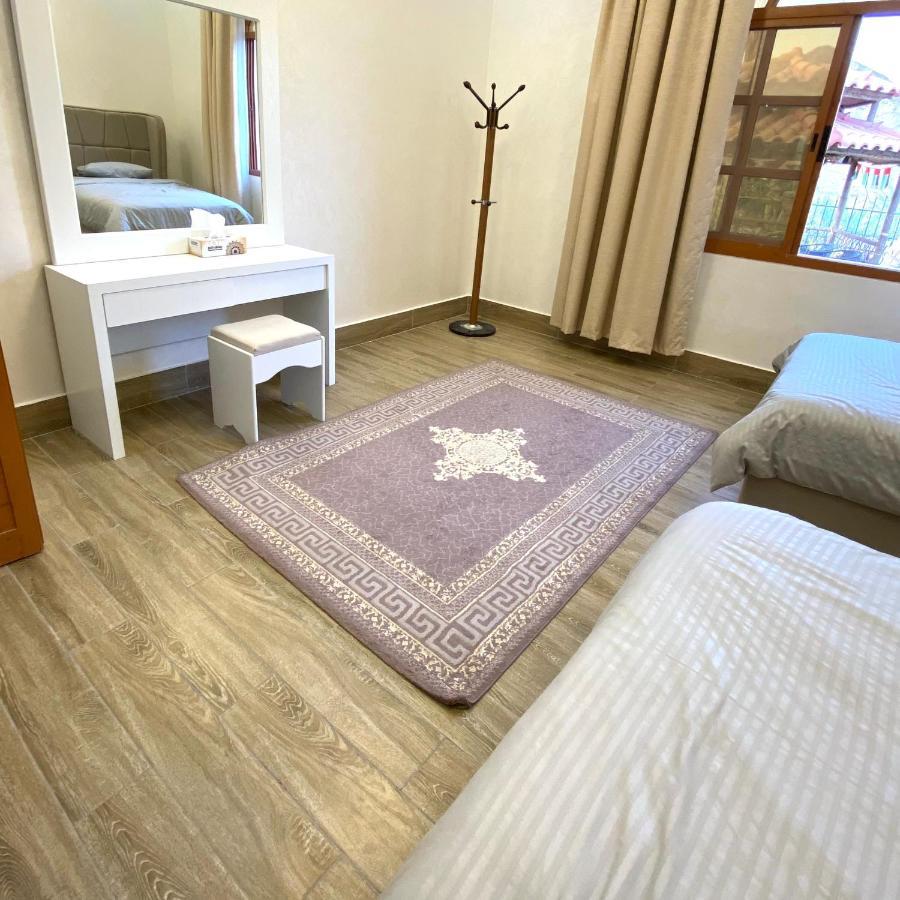 Uae Farm Villa Qur ภายนอก รูปภาพ