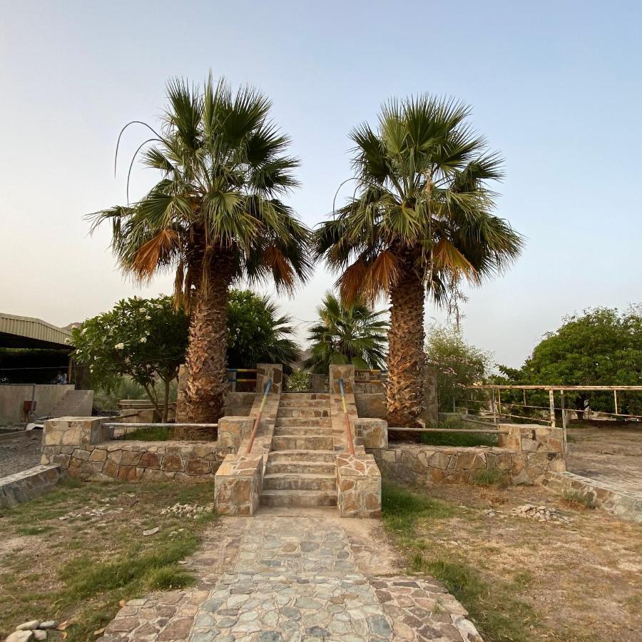 Uae Farm Villa Qur ภายนอก รูปภาพ